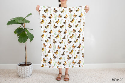 Ducks baby blanket, Duck nursery bedding - Little Ducklings