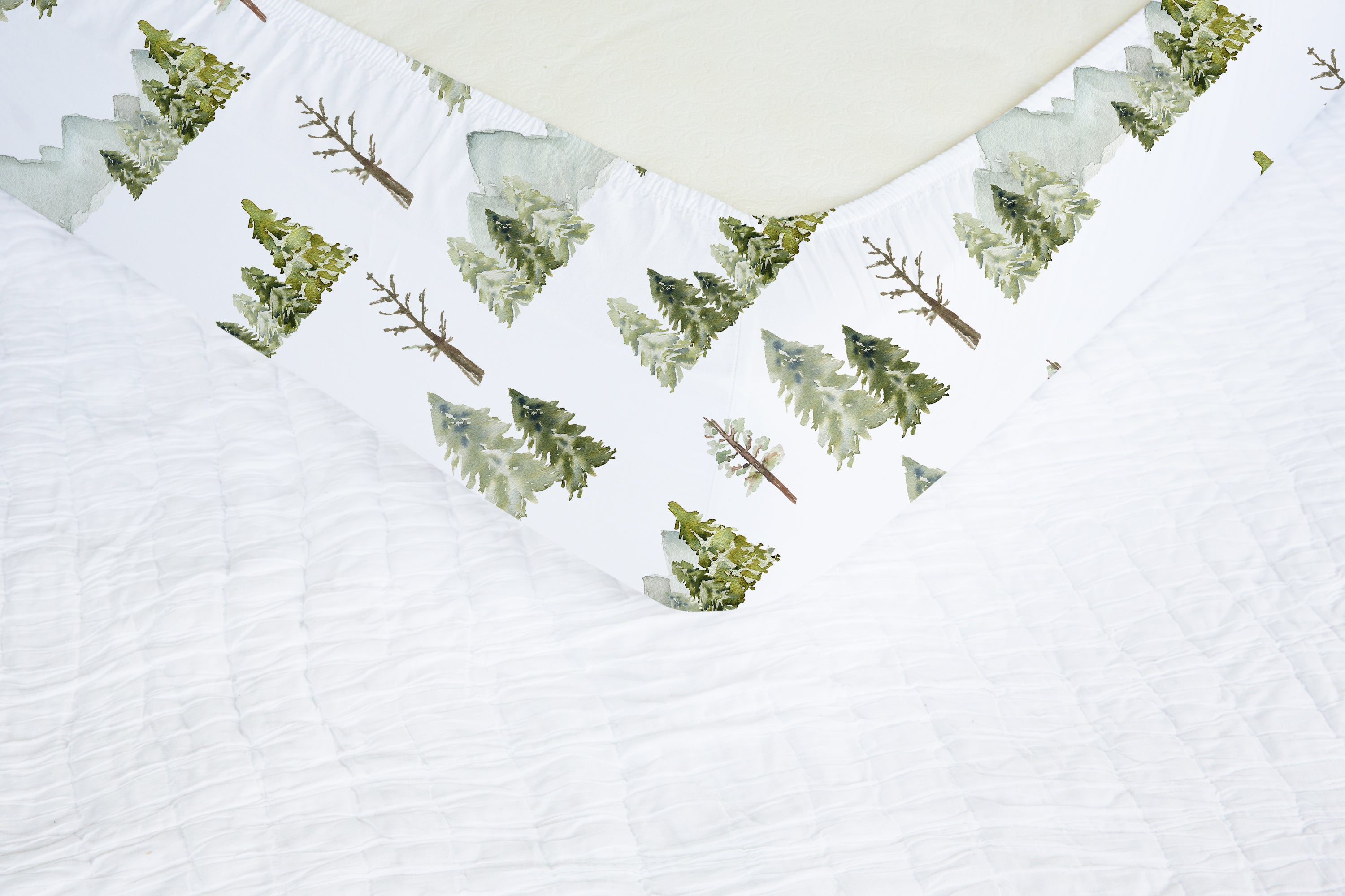 Pine tree best sale crib sheet